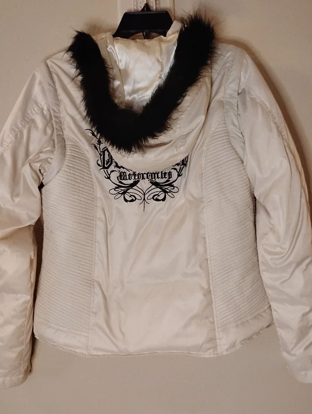 Used Harley Davidson Puffer Jacket - Picture 2 of 11